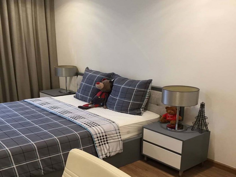 vinhomes central park  c1 0x04   3 phong ngu noi that dep gia tot