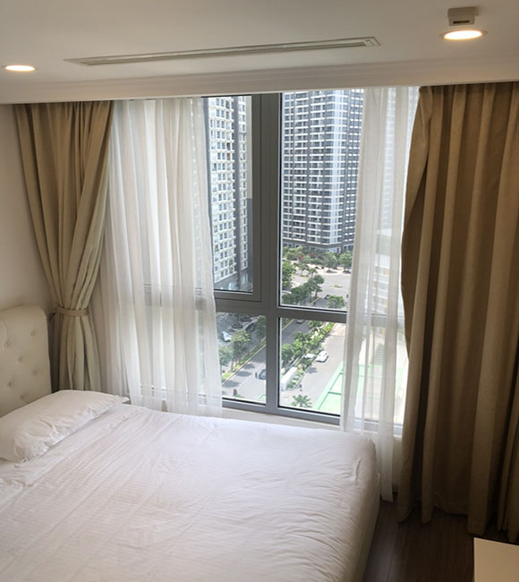 chinh chu cho thue can ho vinhomes central park toa nha landmark plus 2pn