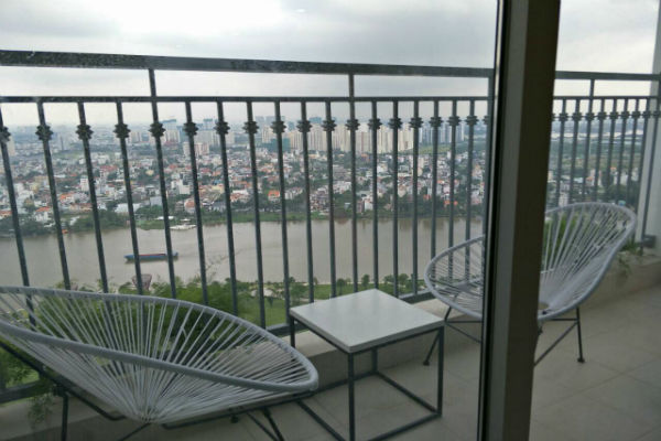 cho thue can ho vinhomes central park thap landmark 1 4 phong ngu 
