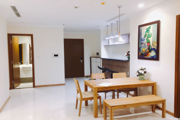 cho thue can ho vinhomes central park thap landmark 1 3 phong ngu 
