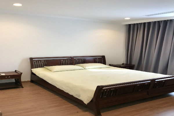 ban can ho vinhomes central park thap central 2 2  phong ngu 