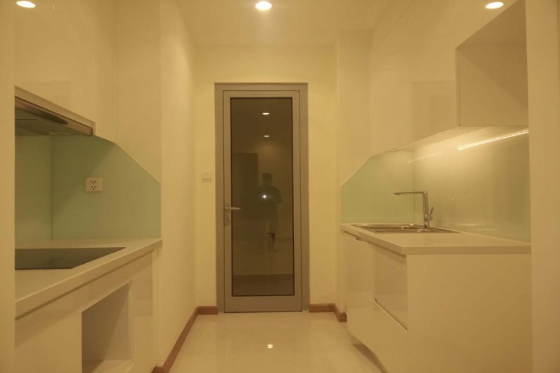 toa landmark 1 loai 3 phong ngu  l1 2x03 dien tich 94 7m2 gia 18 trieu  co pass coi nha 24 7