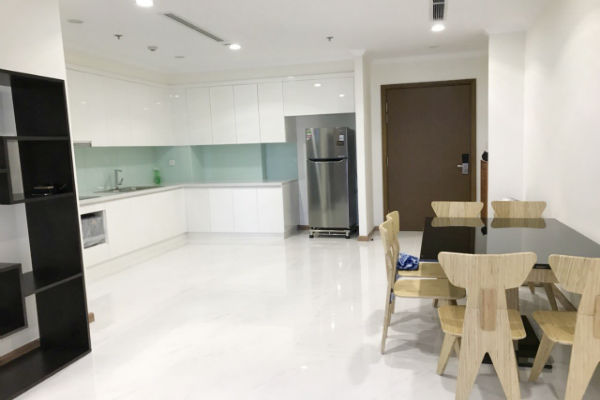 cho thue can ho vinhomes central park thap landmark 3 2 phong ngu 