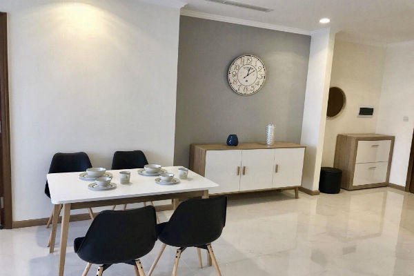 cho thue can ho vinhomes central park thap landmark 3 3 phong ngu 