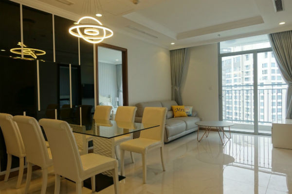 cho thue can ho vinhomes central park thap landmark 2 3 phong ngu 