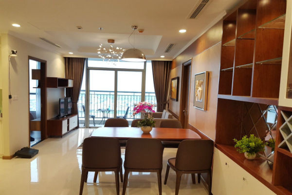 cho thue can ho vinhomes central park thap landmark 3 3 phong ngu 