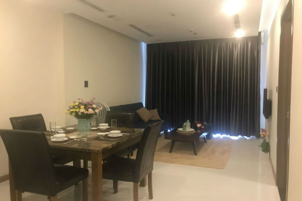 cho thue can ho vinhomes central park thap park 6 2 phong ngu 