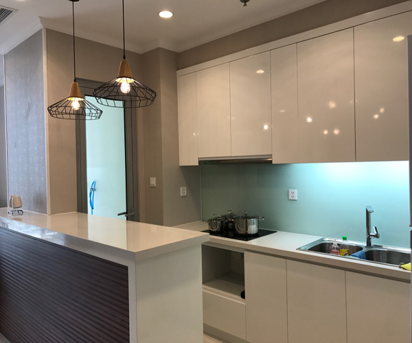 cho thue can ho vinhomes central park thap central 2  4 phong ngu 