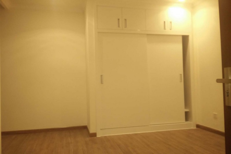 toa landmark 1 loai 3 phong ngu  l1 2x03 dien tich 94 7m2 gia 18 trieu  co pass coi nha 24 7