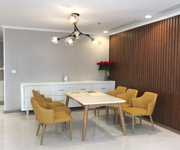 cho thue can ho vinhomes central park thap central 2  4 phong ngu 